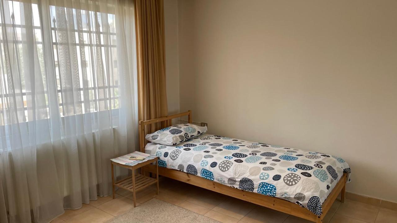 Abdoun Apartment Амман Екстер'єр фото