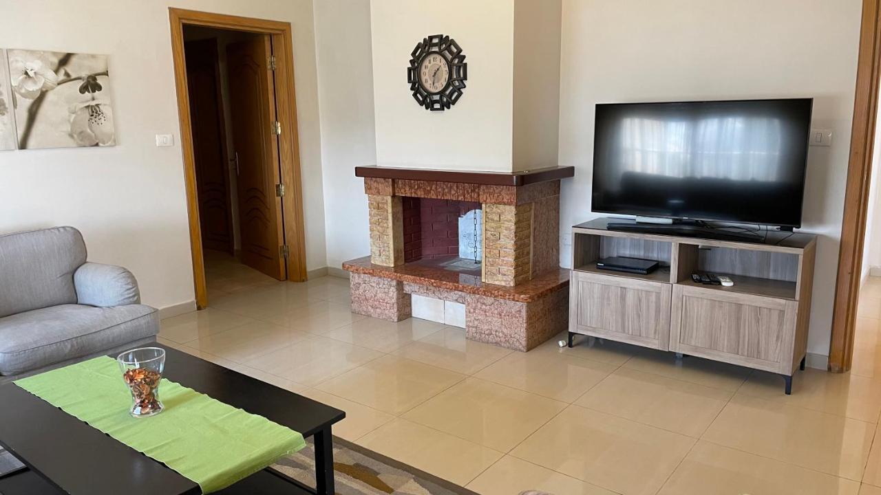 Abdoun Apartment Амман Екстер'єр фото